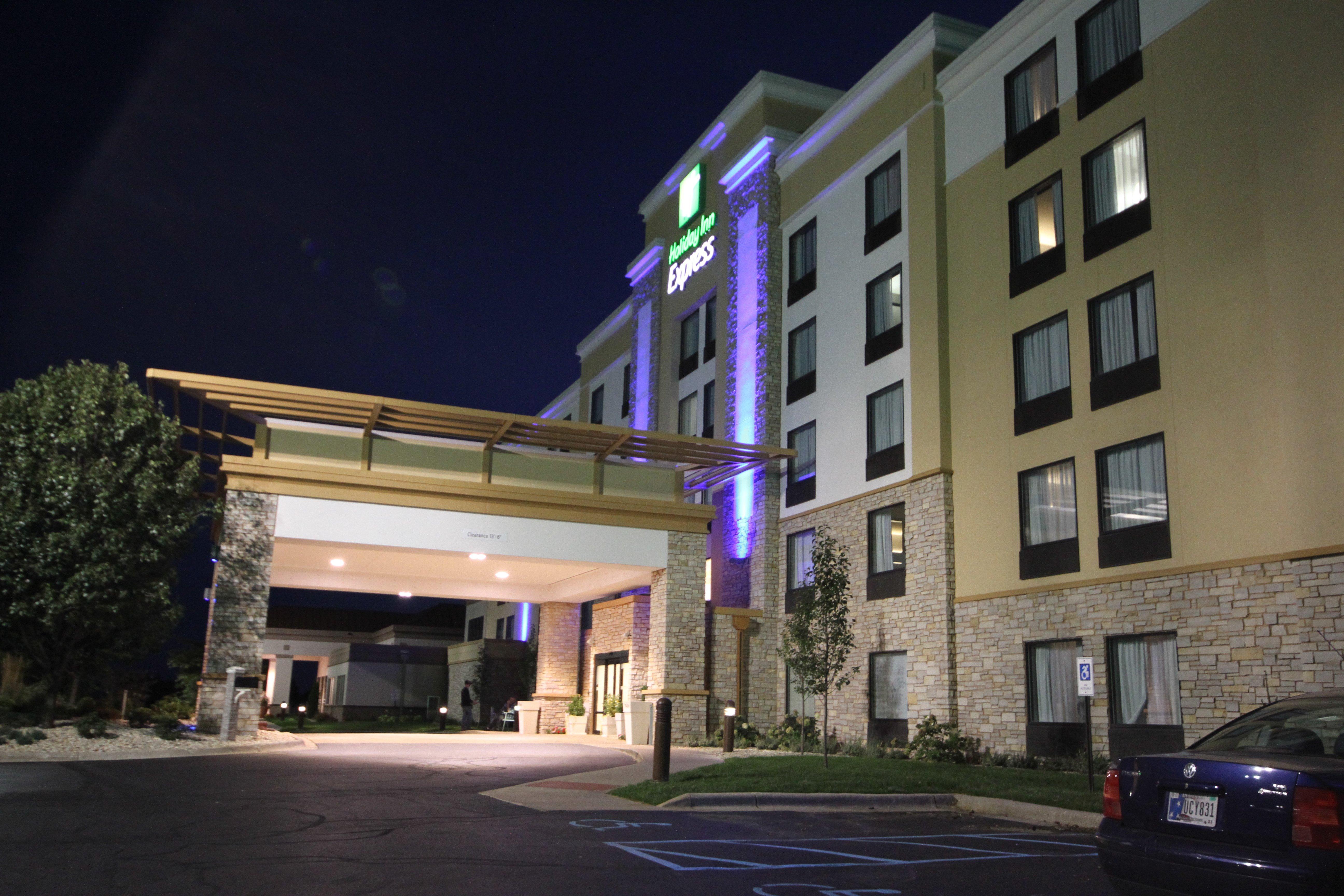 Holiday Inn Express Janesville-I-90 & Us Highway 14 By Ihg Exterior foto